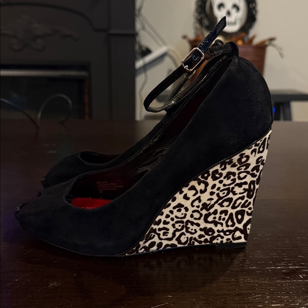 Black Peep-Toe Wedge Heels with Leopard Print whbm sz 8 White House market - Picture 3 of 6